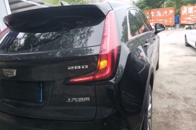 Used Cadillac XT4 2021 28T Two-Wheel Drive Tech Edition Right Rear Taillight