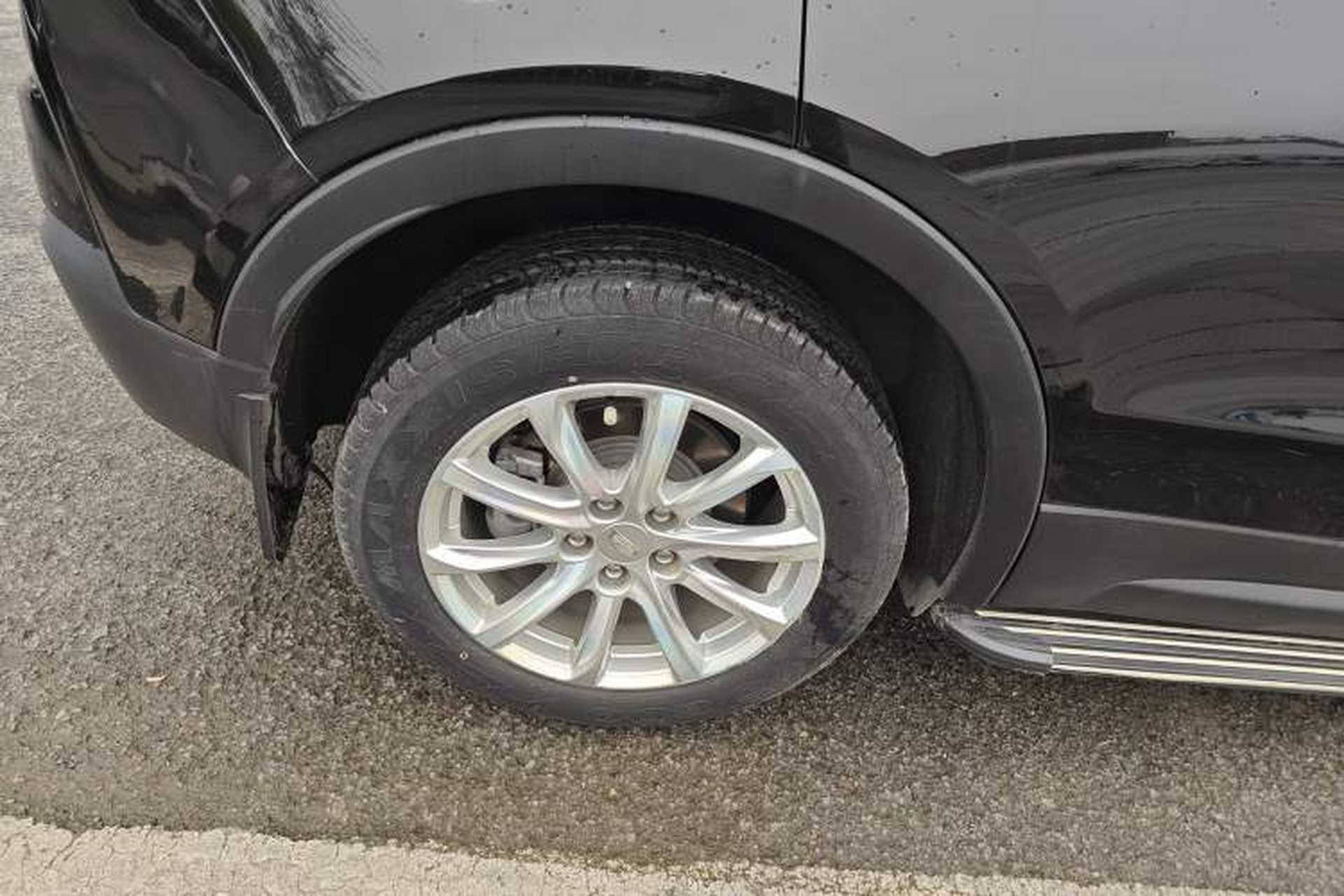 Used Cadillac XT4 2021 28T Two-Wheel Drive Tech Edition Right Rear Wheel Hub
