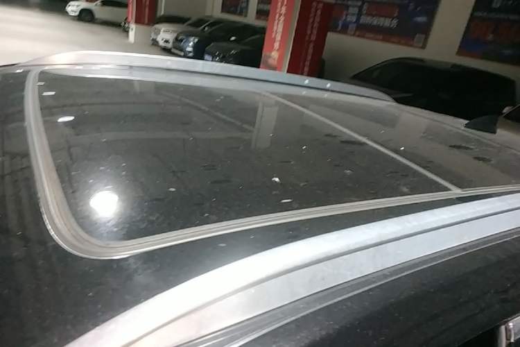 Used Cadillac XT4 2021 28T Two-Wheel Drive Leading Version Roof