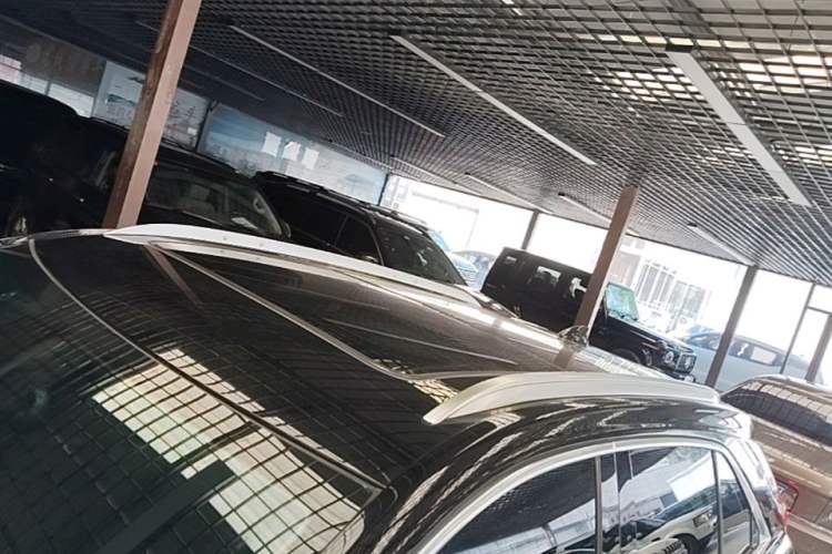 Used Cadillac XT4 2021 28T Two-Wheel Drive Leading Version Roof
