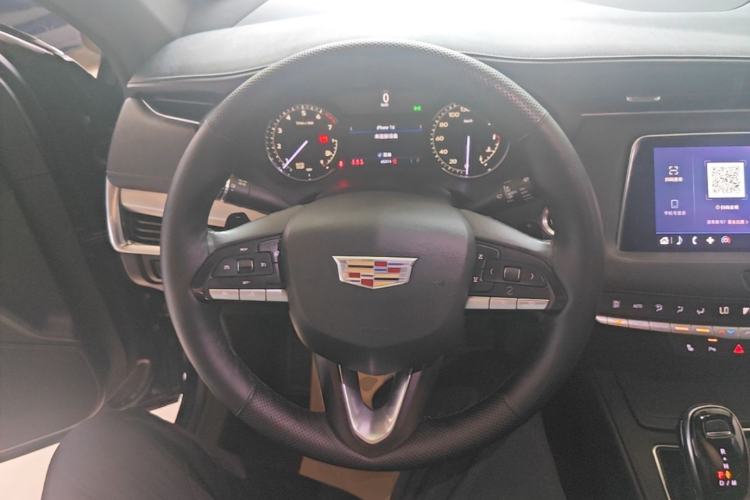 Used Cadillac XT4 2021 28T Two-Wheel Drive Luxury Version Steering Wheel