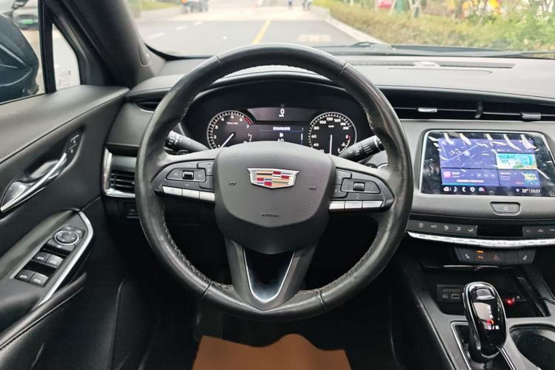 Used Cadillac XT4 2021 28T Two-Wheel Drive Leading Version Steering Wheel