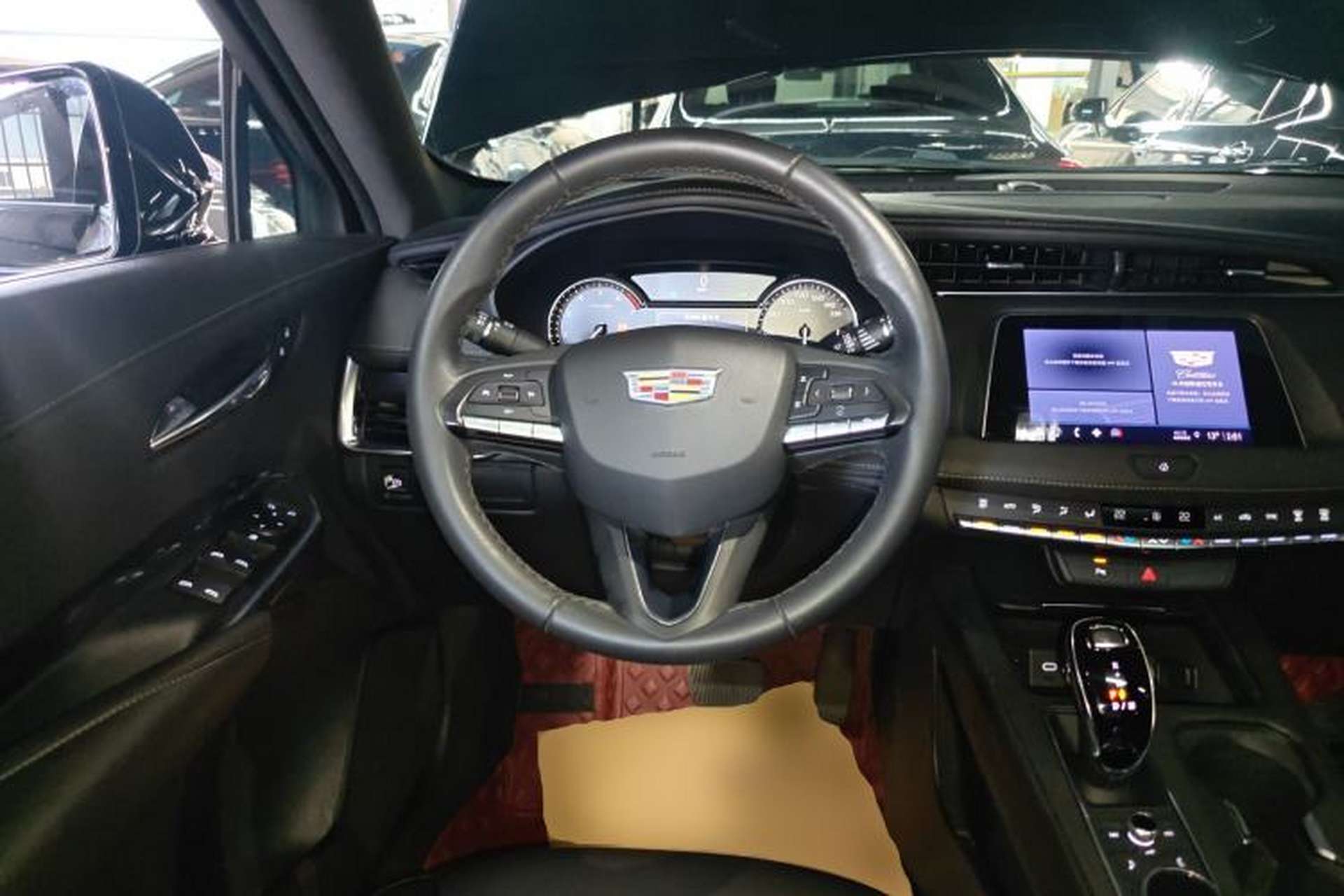 Used Cadillac XT4 2021 28T Two-Wheel Drive Tech Edition Steering Wheel