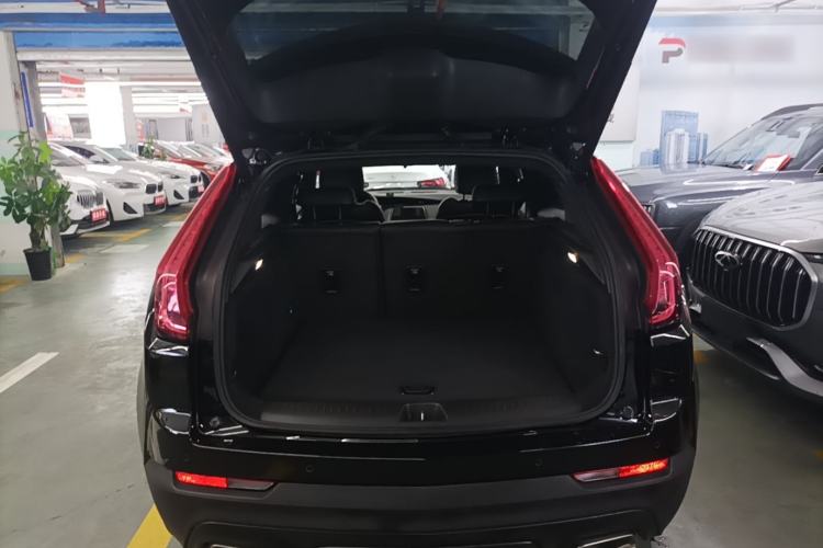 Used Cadillac XT4 2021 28T Two-Wheel Drive Tech Edition Trunk