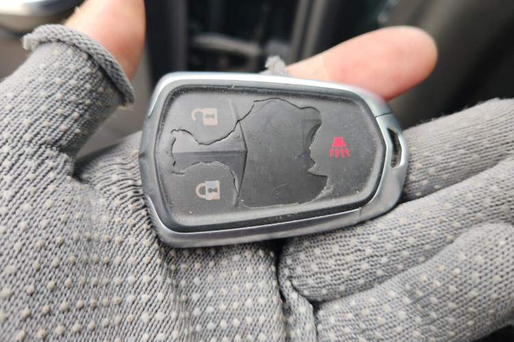 Used Cadillac XT4 2021 28T Two-Wheel Drive Tech Edition Vehicle Key