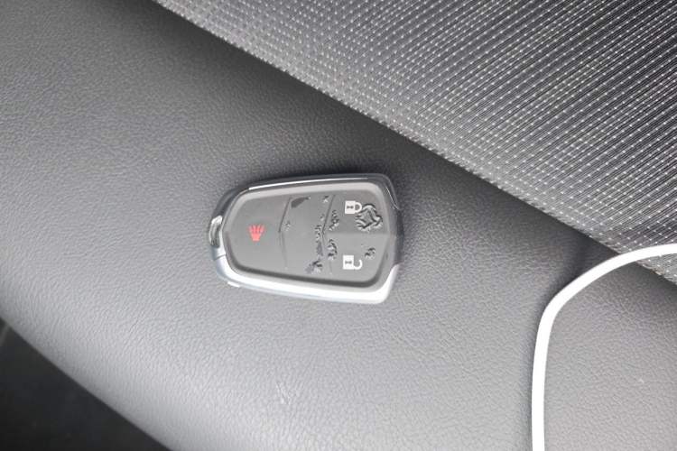Used Cadillac XT4 2021 28T Two-Wheel Drive Tech Edition Vehicle Key