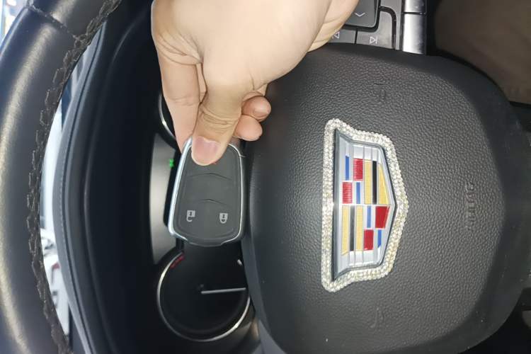 Used Cadillac XT4 2021 28T Two-Wheel Drive Tech Edition Vehicle Key