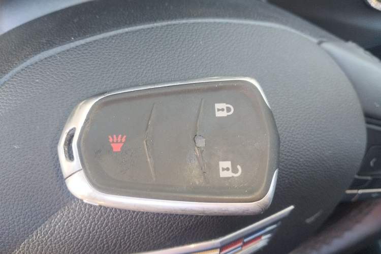 Used Cadillac XT4 2021 28T Two-Wheel Drive Tech Edition Vehicle Key