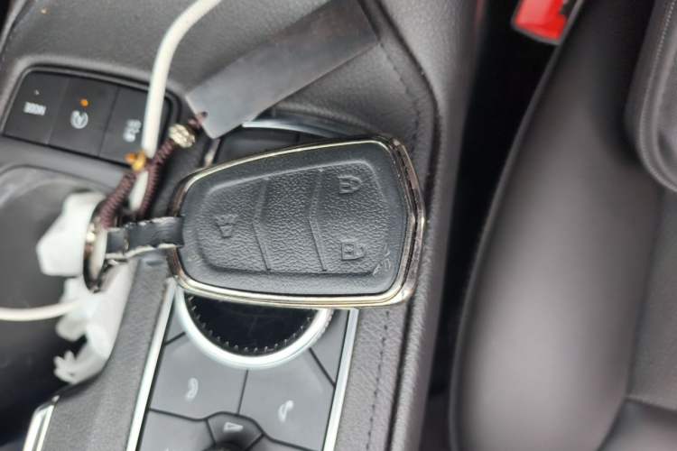 Used Cadillac XT4 2021 28T Two-Wheel Drive Tech Edition Vehicle Key