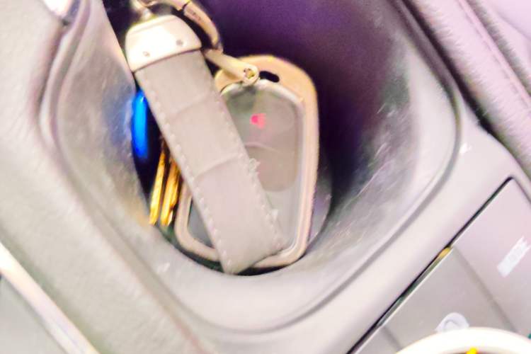 Used Cadillac XT4 2021 28T Two-Wheel Drive Leading Version Vehicle Key