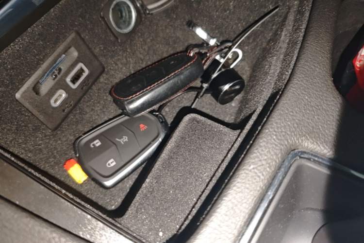 Used Cadillac XT4 2021 28T Two-Wheel Drive Leading Version Vehicle Key