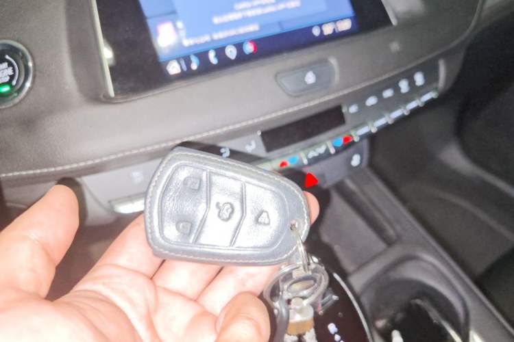 Used Cadillac XT4 2021 28T Two-Wheel Drive Leading Version Vehicle Key