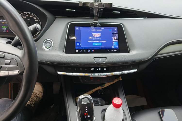 Used Cadillac XT4 2021 28T Two-Wheel Drive Leading Version Audio And AC Panel