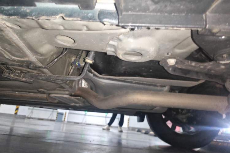 Used Cadillac XT4 2021 28T Two-Wheel Drive Leading Version Chassis Front