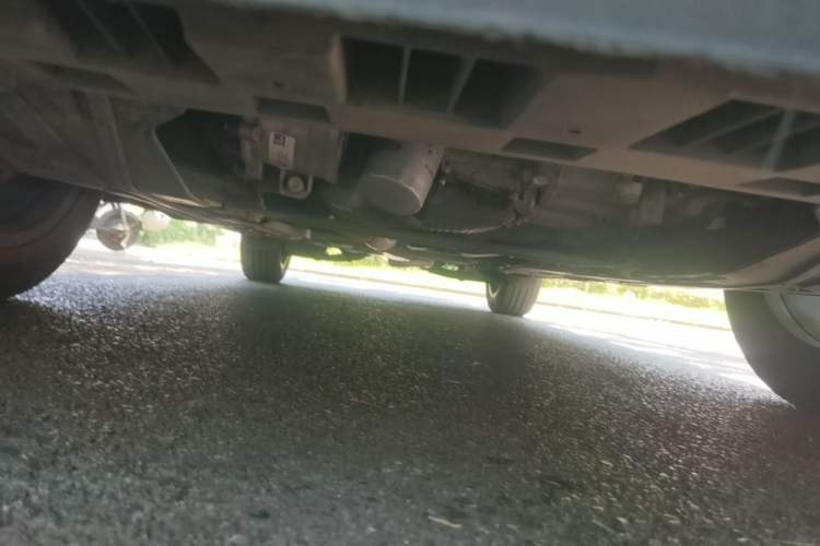 Used Cadillac XT4 2021 28T Two-Wheel Drive Luxury Version Chassis Front