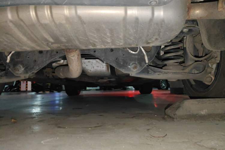 Used Cadillac XT4 2021 28T Two-Wheel Drive Leading Version Chassis Rear
