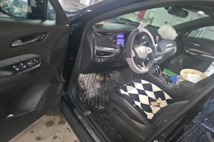Used Cadillac XT4 2021 28T Two-Wheel Drive Leading Version Driver Seat
