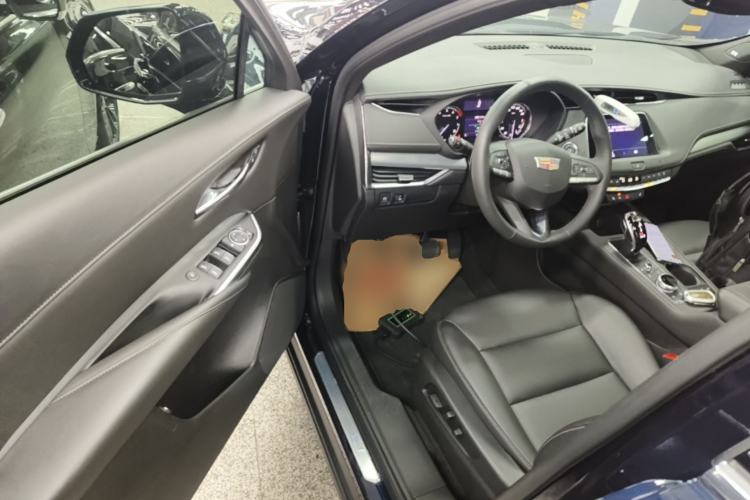 Used Cadillac XT4 2021 28T Two-Wheel Drive Leading Version Driver Seat
