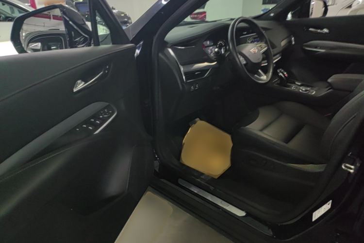 Used Cadillac XT4 2021 28T Two-Wheel Drive Leading Version Driver Seat