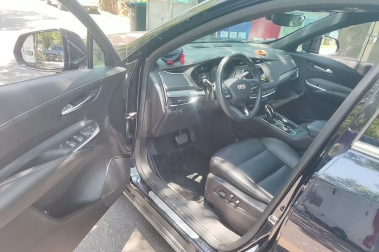 Used Cadillac XT4 2021 28T Two-Wheel Drive Luxury Version Driver Seat