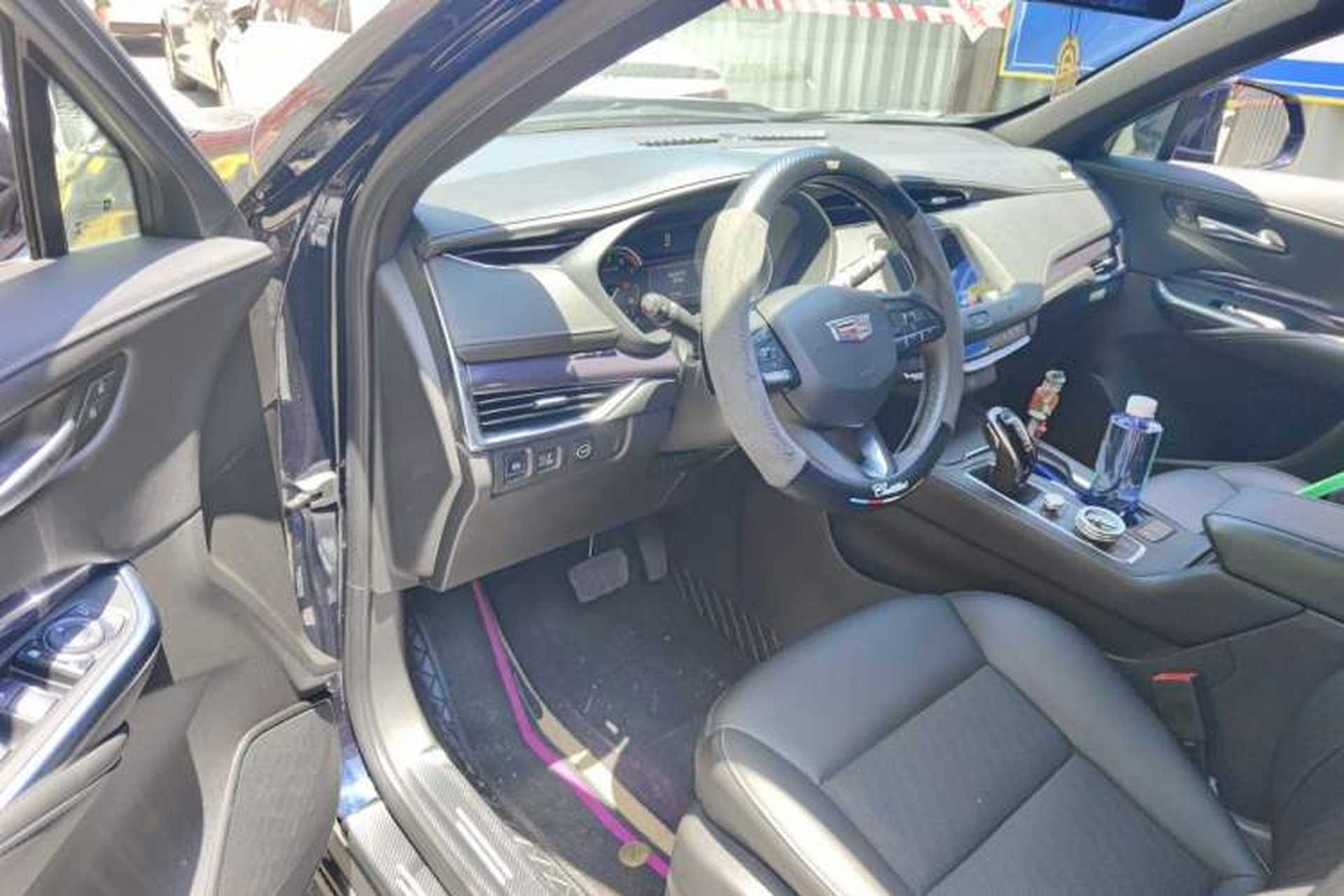 Used Cadillac XT4 2021 28T Two-Wheel Drive Tech Edition Driver Seat