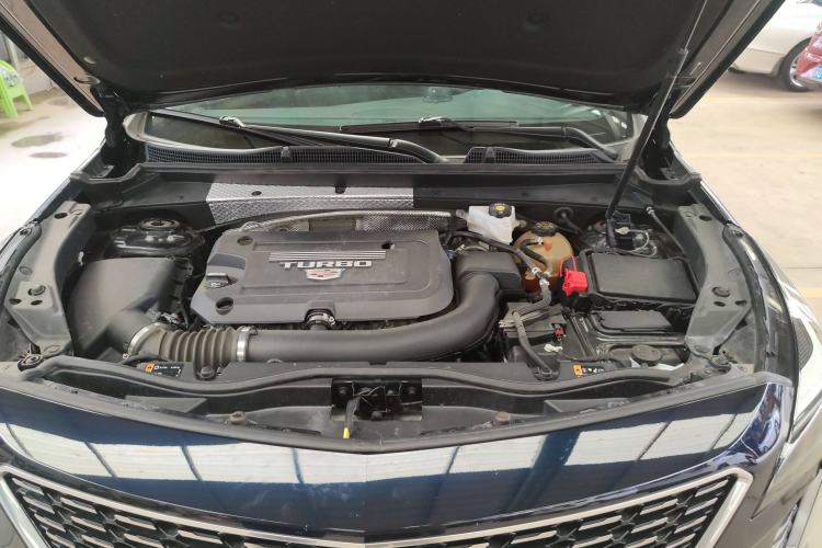 Used Cadillac XT4 2021 28T Two-Wheel Drive Tech Edition Engine Bay