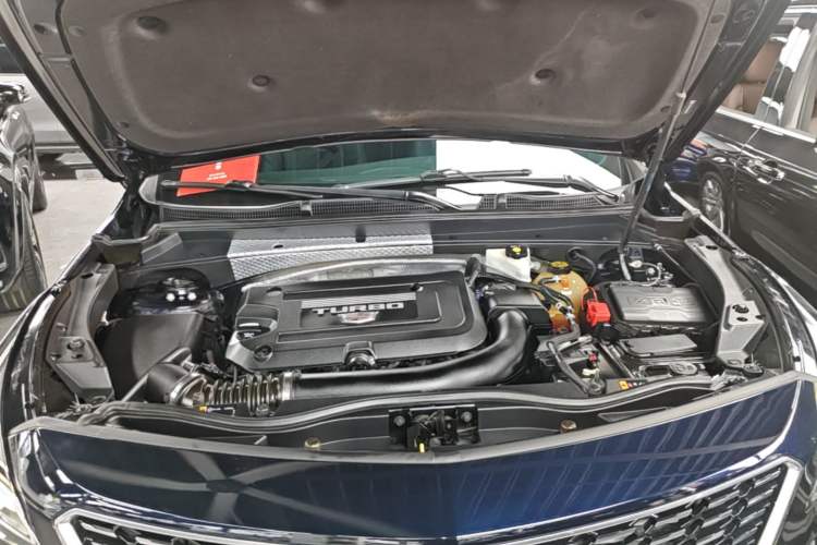 Used Cadillac XT4 2021 28T Two-Wheel Drive Leading Version Engine Bay