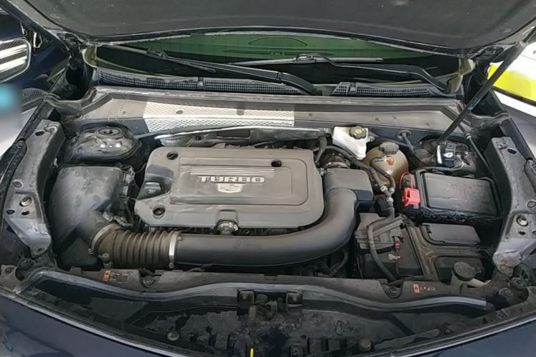Used Cadillac XT4 2021 28T Two-Wheel Drive Tech Edition Engine Bay