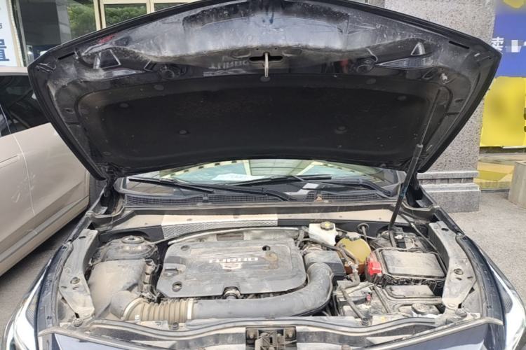 Used Cadillac XT4 2021 28T Two-Wheel Drive Tech Edition Engine Bay
