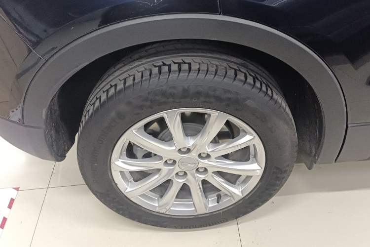 Used Cadillac XT4 2021 28T Two-Wheel Drive Tech Edition Exterior 4