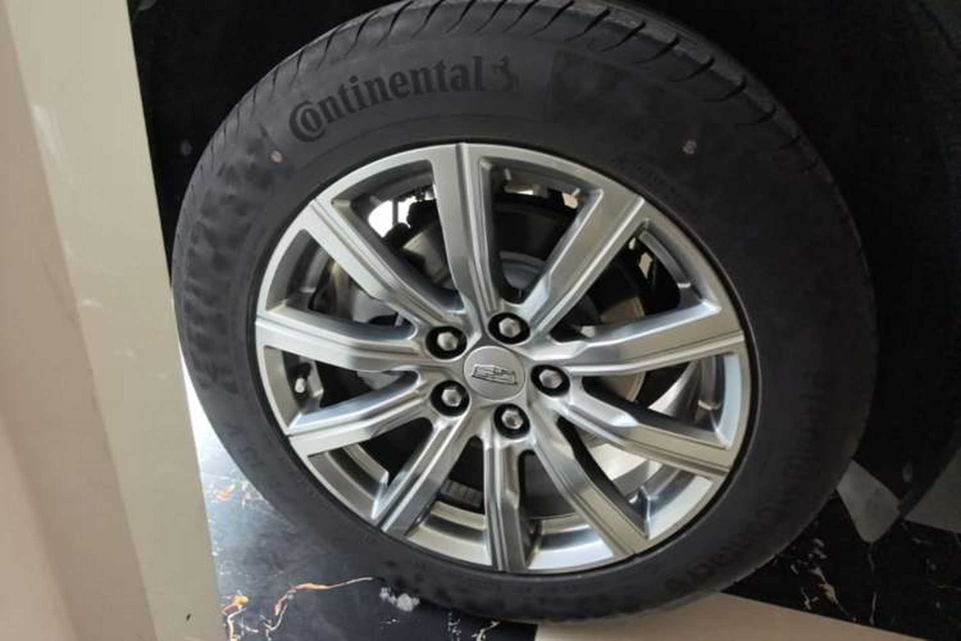 Used Cadillac XT4 2021 28T Two-Wheel Drive Luxury Version Exterior 5