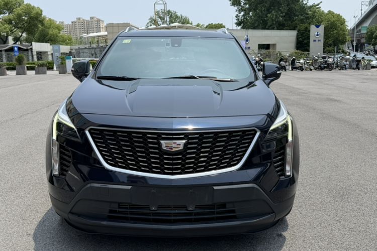 Used Cadillac XT4 2021 28T Two-Wheel Drive Tech Edition Exterior 5