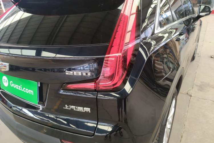 Used Cadillac XT4 2021 28T Two-Wheel Drive Tech Edition Exterior 6