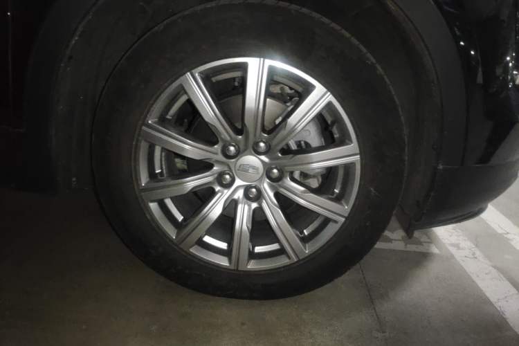 Used Cadillac XT4 2021 28T Two-Wheel Drive Leading Version Exterior 7