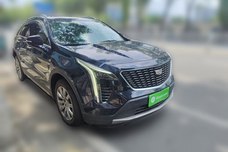 Used Cadillac XT4 2021 28T Two-Wheel Drive Leading Version Front Right 45 Deg