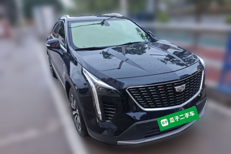 Used Cadillac XT4 2021 28T Two-Wheel Drive Leading Version Front Right 45 Deg