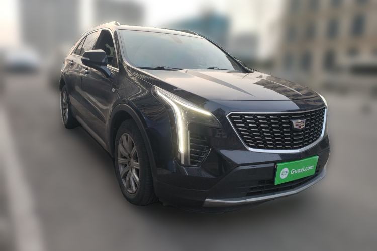 Used Cadillac XT4 2021 28T Two-Wheel Drive Leading Version Front Right 45 Deg