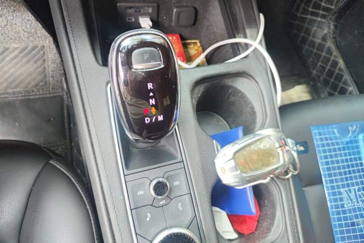 Used Cadillac XT4 2021 28T Two-Wheel Drive Leading Version Gear Lever