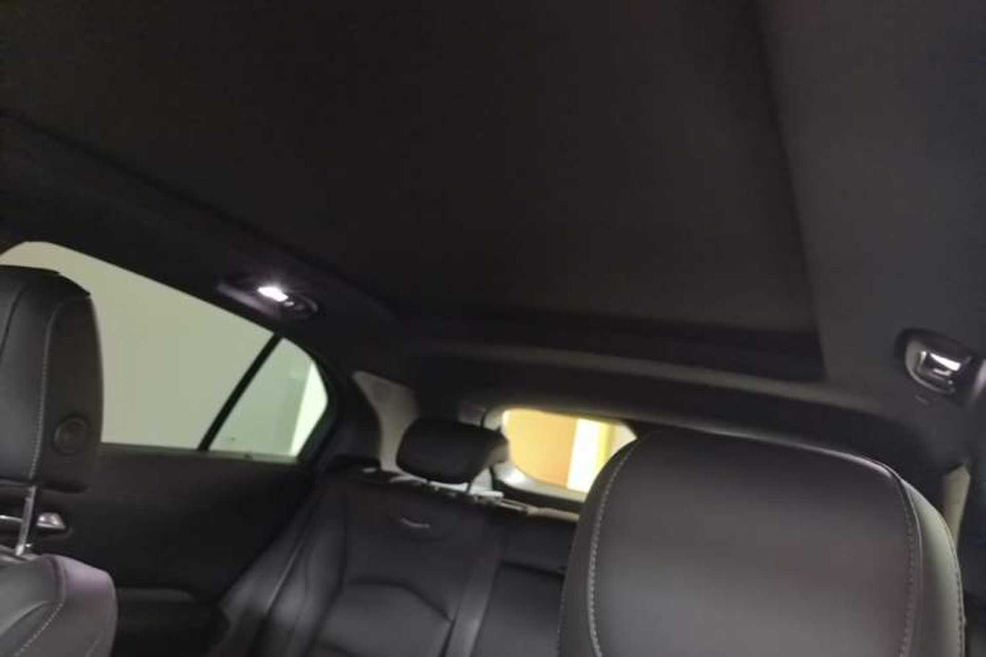 Used Cadillac XT4 2021 28T Two-Wheel Drive Luxury Version Headliner