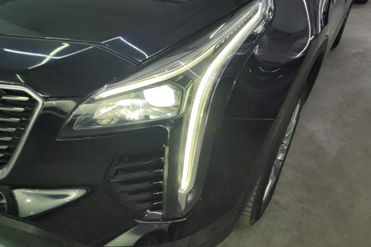 Used Cadillac XT4 2021 28T Two-Wheel Drive Leading Version Left Front Headlight