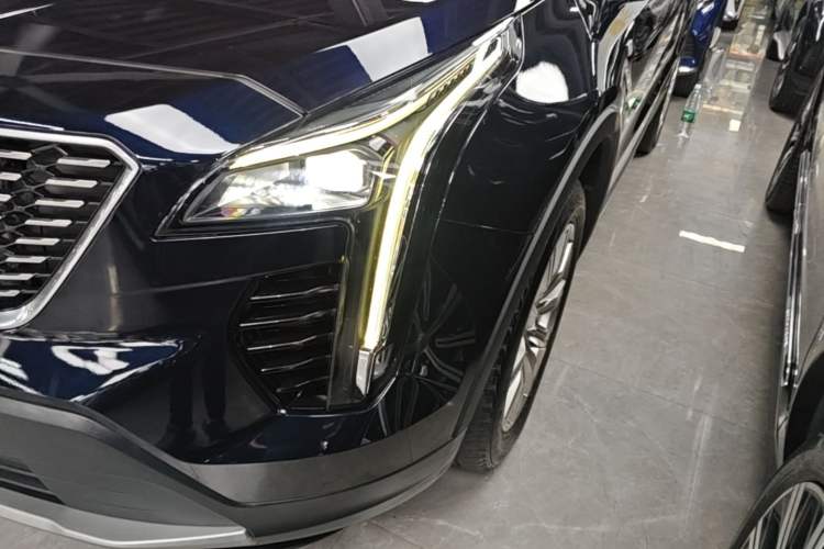 Used Cadillac XT4 2021 28T Two-Wheel Drive Leading Version Left Front Headlight