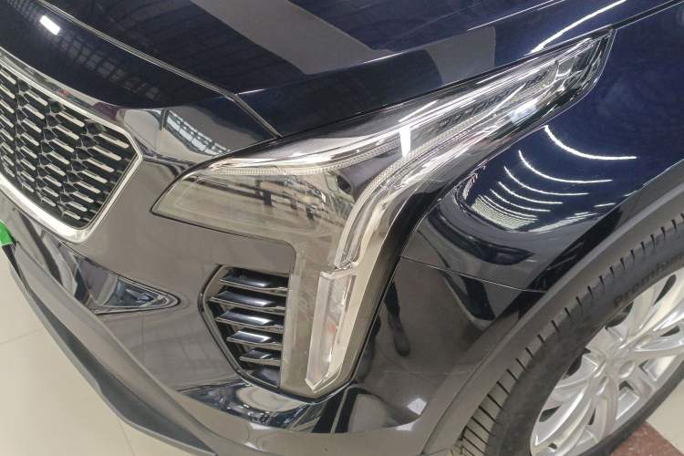 Used Cadillac XT4 2021 28T Two-Wheel Drive Tech Edition Left Front Headlight