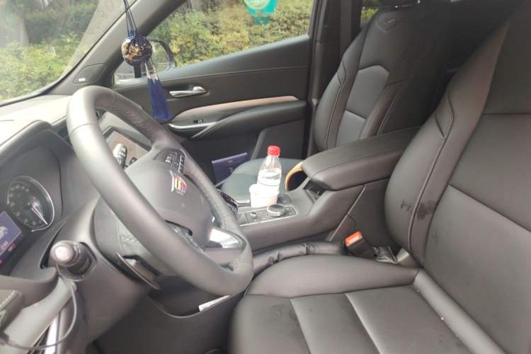 Used Cadillac XT4 2021 28T Two-Wheel Drive Leading Version Left Front Seat