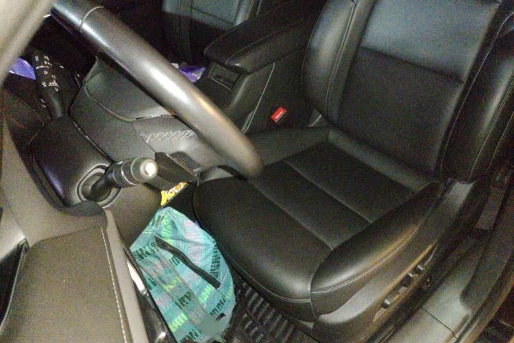 Used Cadillac XT4 2021 28T Two-Wheel Drive Leading Version Left Front Seat