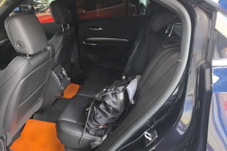 Used Cadillac XT4 2021 28T Two-Wheel Drive Luxury Version Left Rear Seat