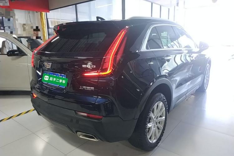 Used Cadillac XT4 2021 28T Two-Wheel Drive Tech Edition Rear Right 45 Deg