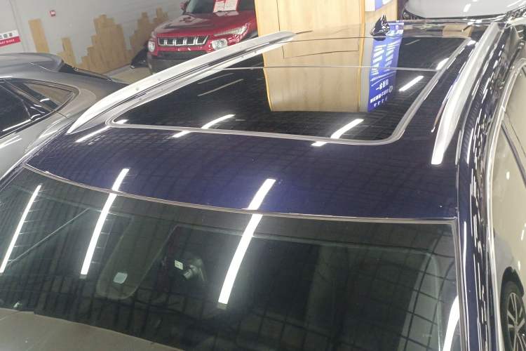 Used Cadillac XT4 2021 28T Two-Wheel Drive Tech Edition Roof