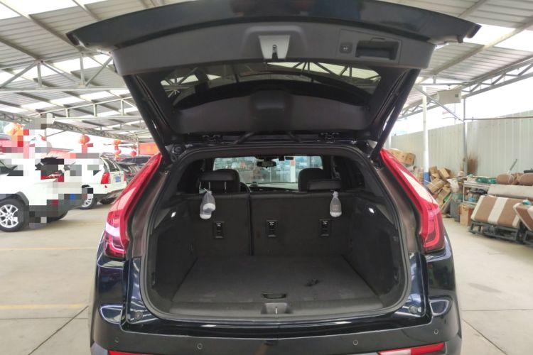 Used Cadillac XT4 2021 28T Two-Wheel Drive Tech Edition Trunk