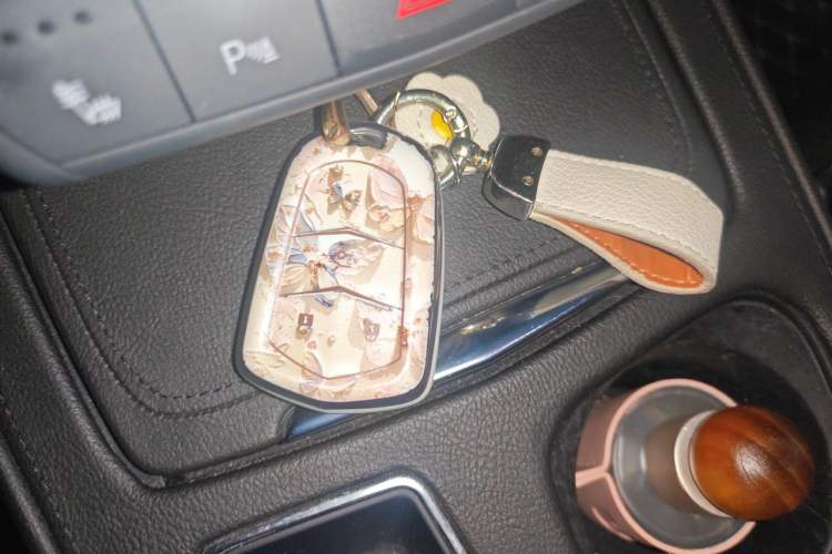 Used Cadillac XT4 2021 28T Two-Wheel Drive Leading Version Vehicle Key