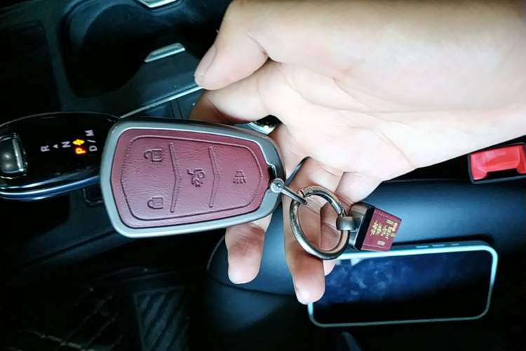 Used Cadillac XT4 2021 28T Two-Wheel Drive Tech Edition Vehicle Key